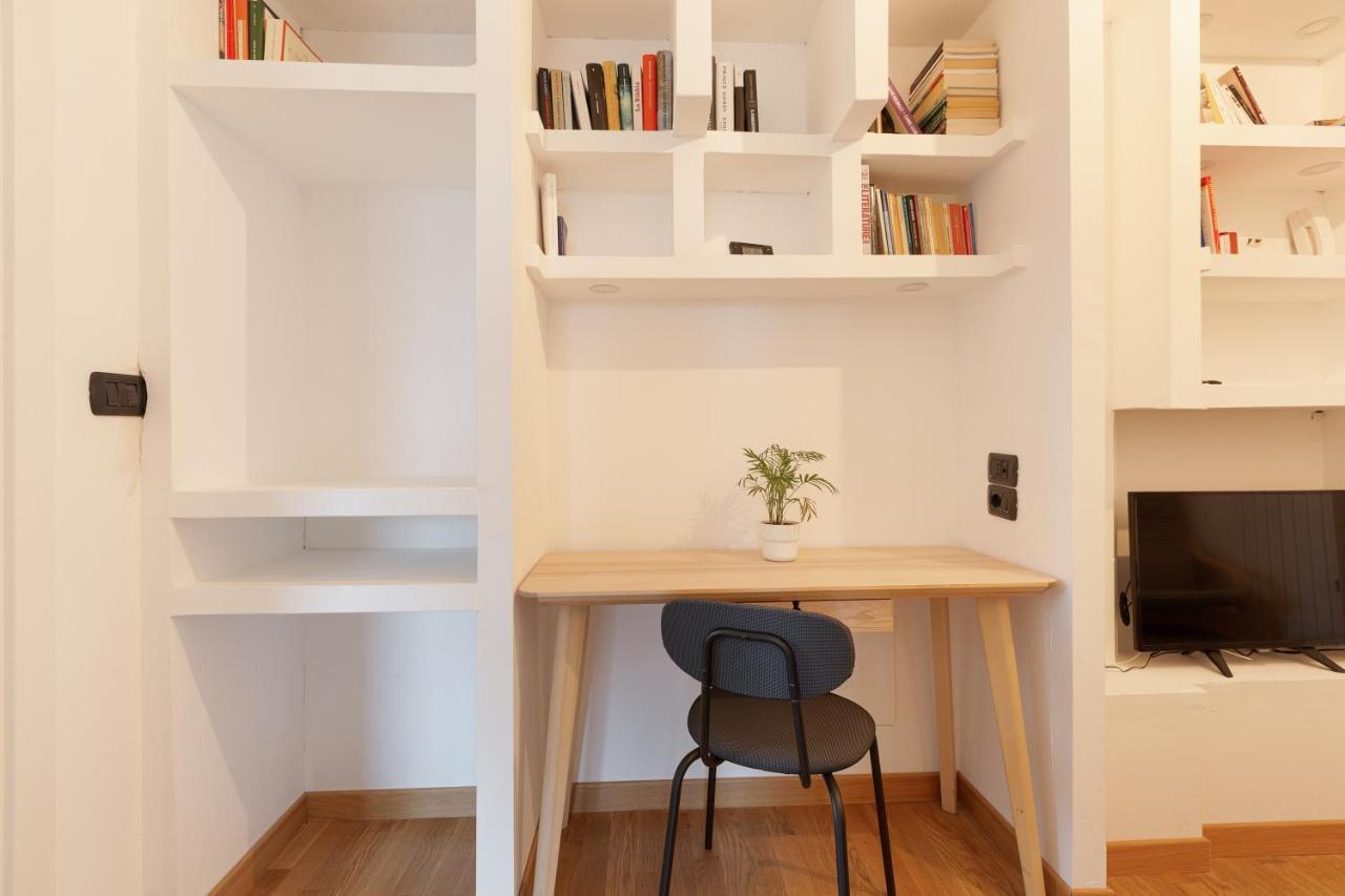 Milan Comfy Apartment X3 - With Balcony ภายนอก รูปภาพ